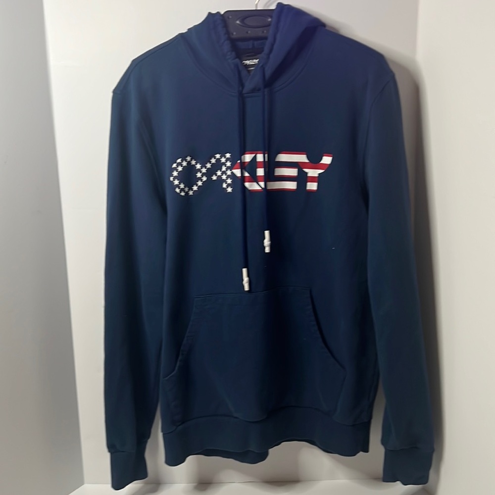 Oakley Hoodie!